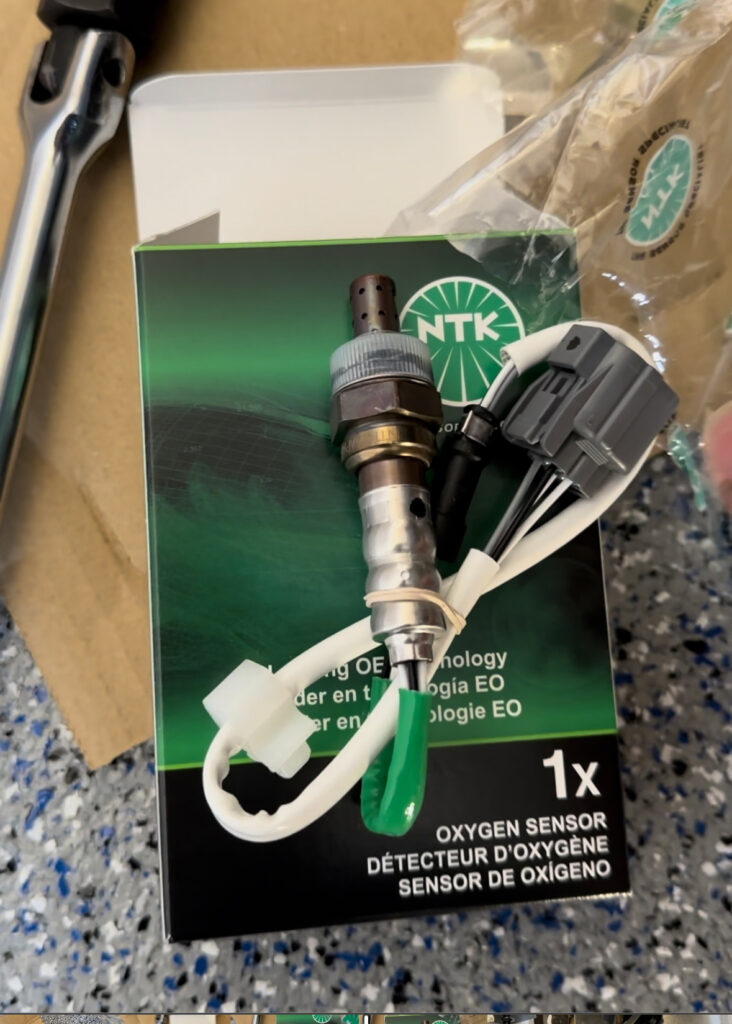 I got a Check Engine Light! Fixing the CEL, and Replacing Primary & Secondary Oxygen O2 sensors