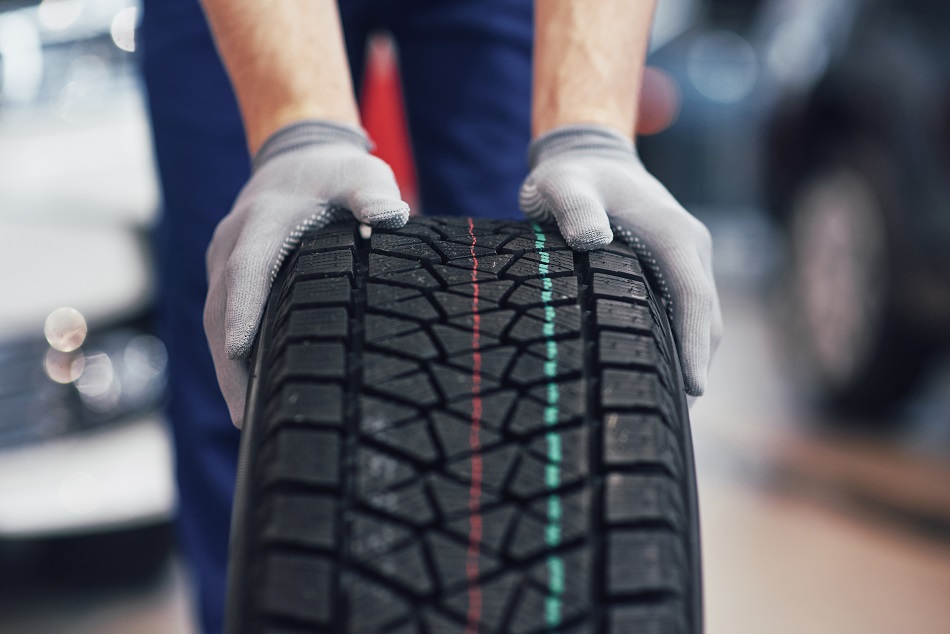 Performance Tires vs All Season Explained: Grip, Comfort, or Both?
